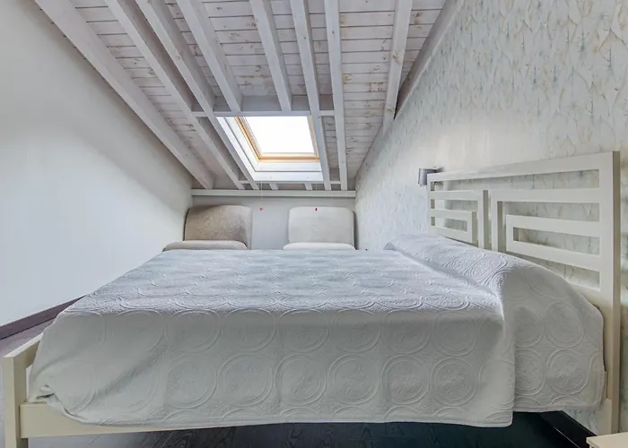 库阿特洛阿瓜公寓 * Ucieda